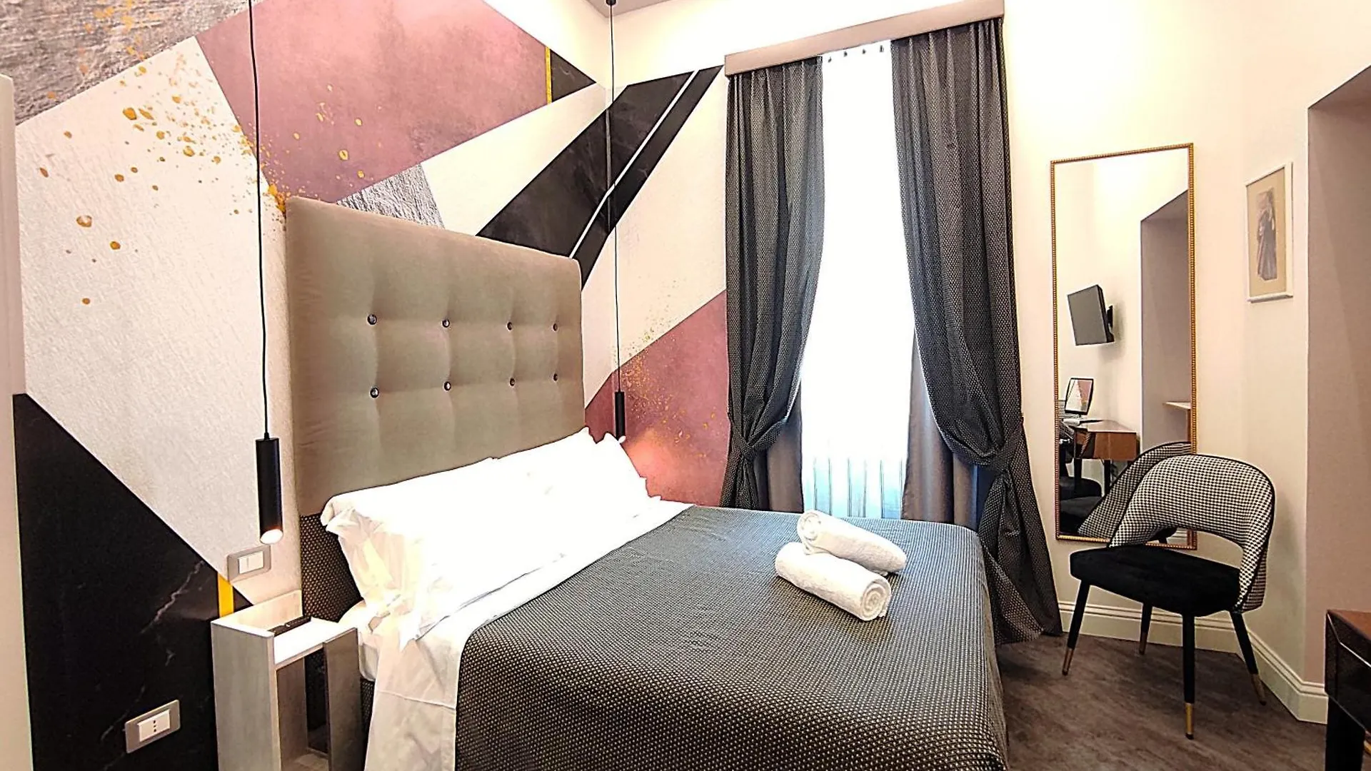 Antiqua Domus Hotel Rome 0*,  Italy